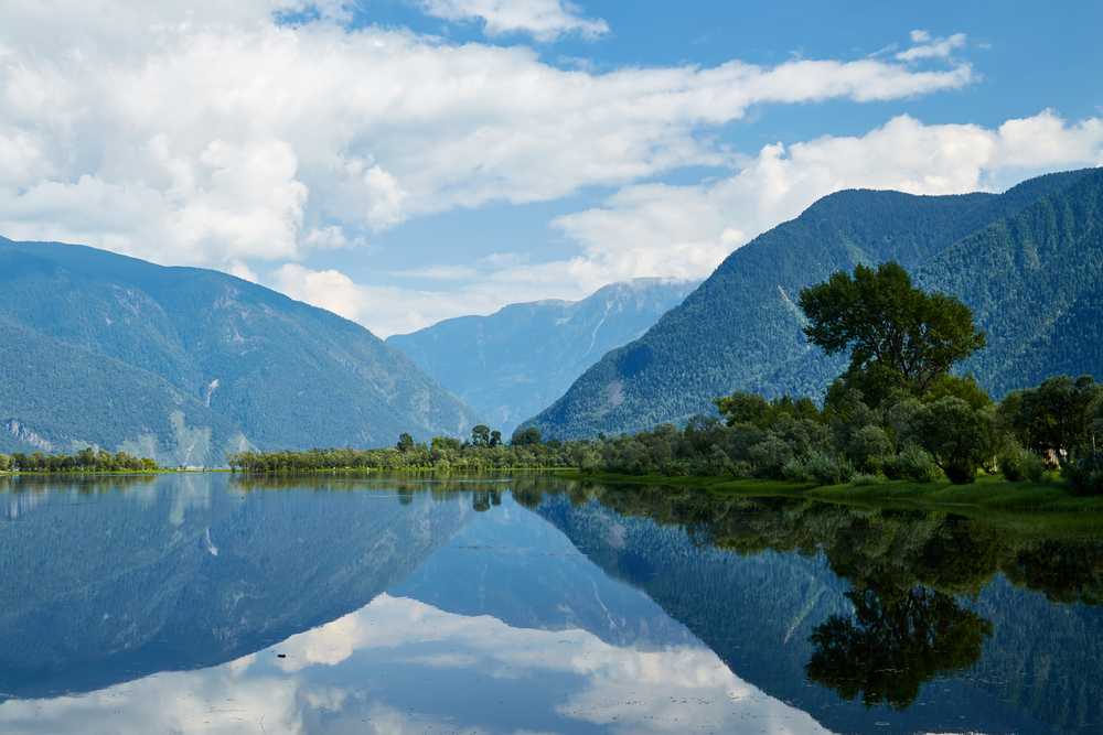 altai mountains tourism